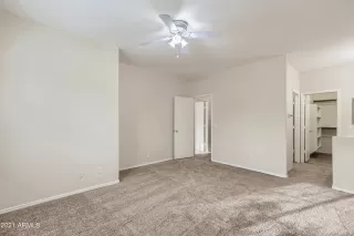 Photo #5: 6300411 Listing