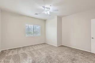 Photo #6: 6300411 Listing