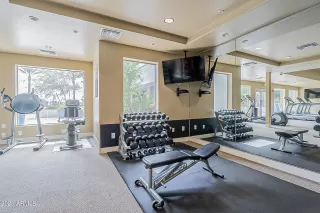 Photo #6: 6300513 Listing