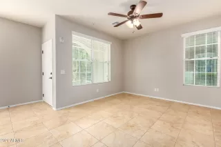 Photo #6: 6300548 Listing