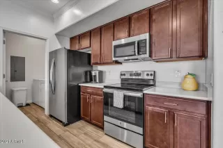 Photo #2: 6300753 Listing