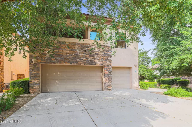 MLS: 6300766 Condo For Sale