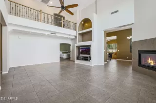 Photo #3: 6300766 Listing