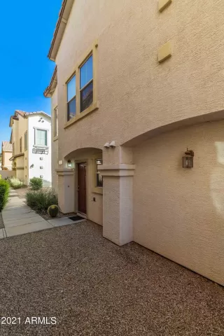 Photo #3: 6300882 Listing