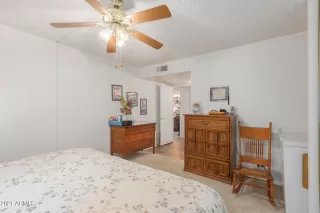 Photo #4: 6300937 Listing 