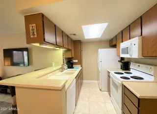 Photo #2: 6301092 Listing