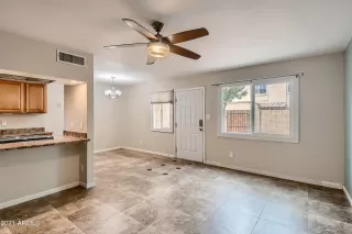 Photo #6: 6301433 Listing