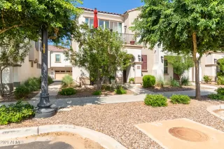 Photo #2: 6301537 Listing