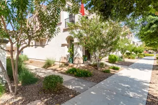 Photo #3: 6301537 Listing