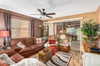 Photo #6: 6301552 Listing 