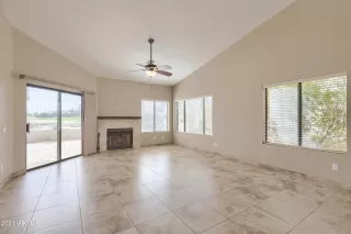 Photo #6: 6301607 Listing