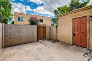 Photo #4: 6301630 Listing