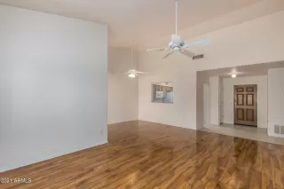 Photo #5: 6301668 Listing