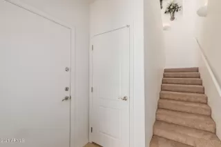 Photo #5: 6301780 Listing