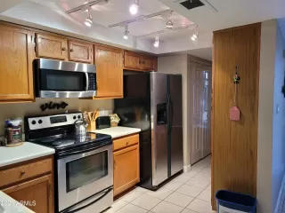 Photo #1: 6302078 Listing