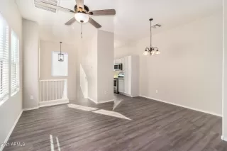 Photo #3: 6302428 Listing