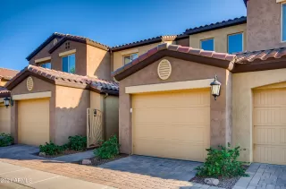 Photo #2: 6302437 Listing 