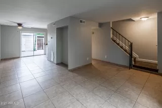 Photo #3: 6302655 Listing