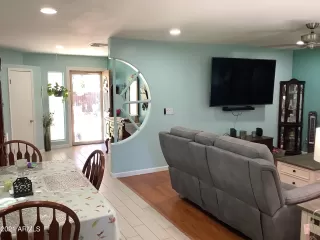 Photo #2: 6302724 Listing 