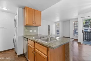 Photo #6: 6302829 Listing