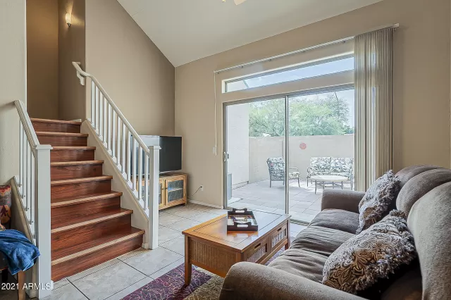 MLS: 6302904 Condo For Sale