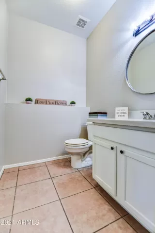 Photo #6: 6303221 Listing 