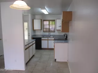 Photo #4: 6303227 Listing 
