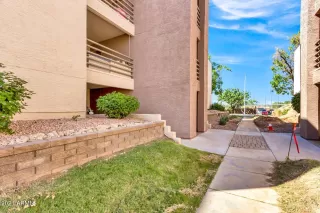 Photo #4: 6303419 Listing 