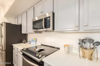 Photo #4: 6303733 Listing