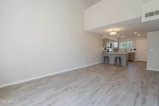 Photo #3: 6303842 Listing