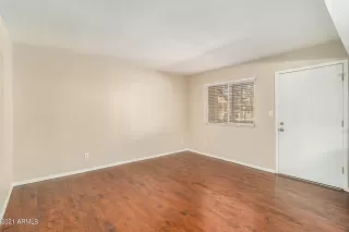 Photo #3: 6303918 Listing 