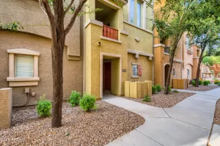 Photo #2: 6304147 Listing