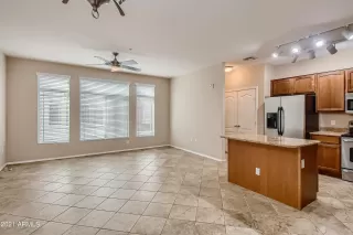 Photo #6: 6304147 Listing