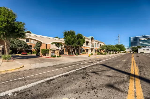 MLS: 6304159 Condo For Sale