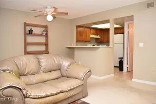 Photo #6: 6304301 Listing 