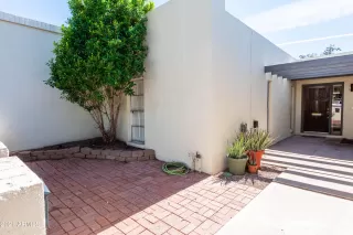 Photo #2: 6304414 Listing