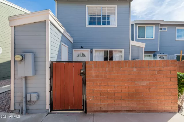 MLS: 6304687 Condo For Sale