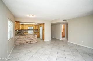 Photo #3: 6304876 Listing