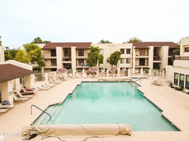 MLS: 6304940 Condo For Sale