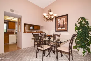 Photo #5: 6304940 Listing 