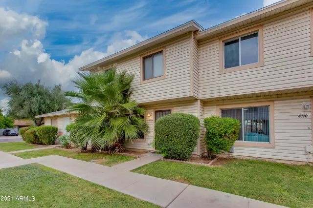 MLS: 6305012 Condo For Sale