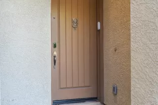 Photo #2: 6305086 Listing