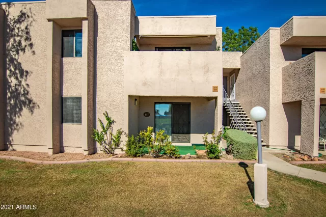 MLS: 6305187 Condo For Sale