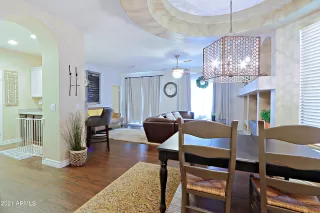 Photo #5: 6305683 Listing 