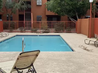 Photo #2: 6305698 Listing 