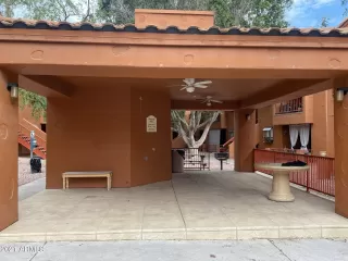 Photo #4: 6305698 Listing 