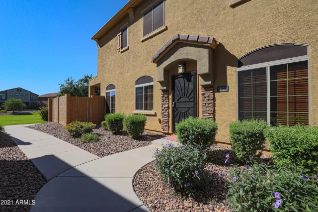 MLS: 6305911 Condo For Sale