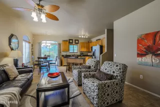 Photo #2: 6305911 Listing 