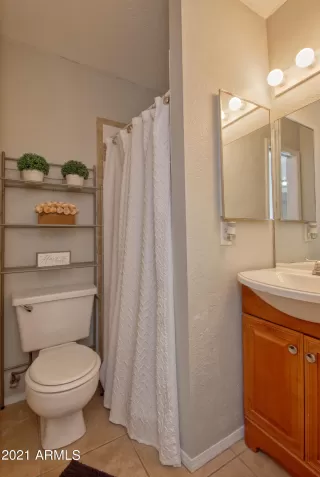 Photo #5: 6305970 Listing