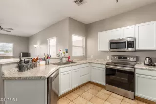 Photo #3: 6306014 Listing